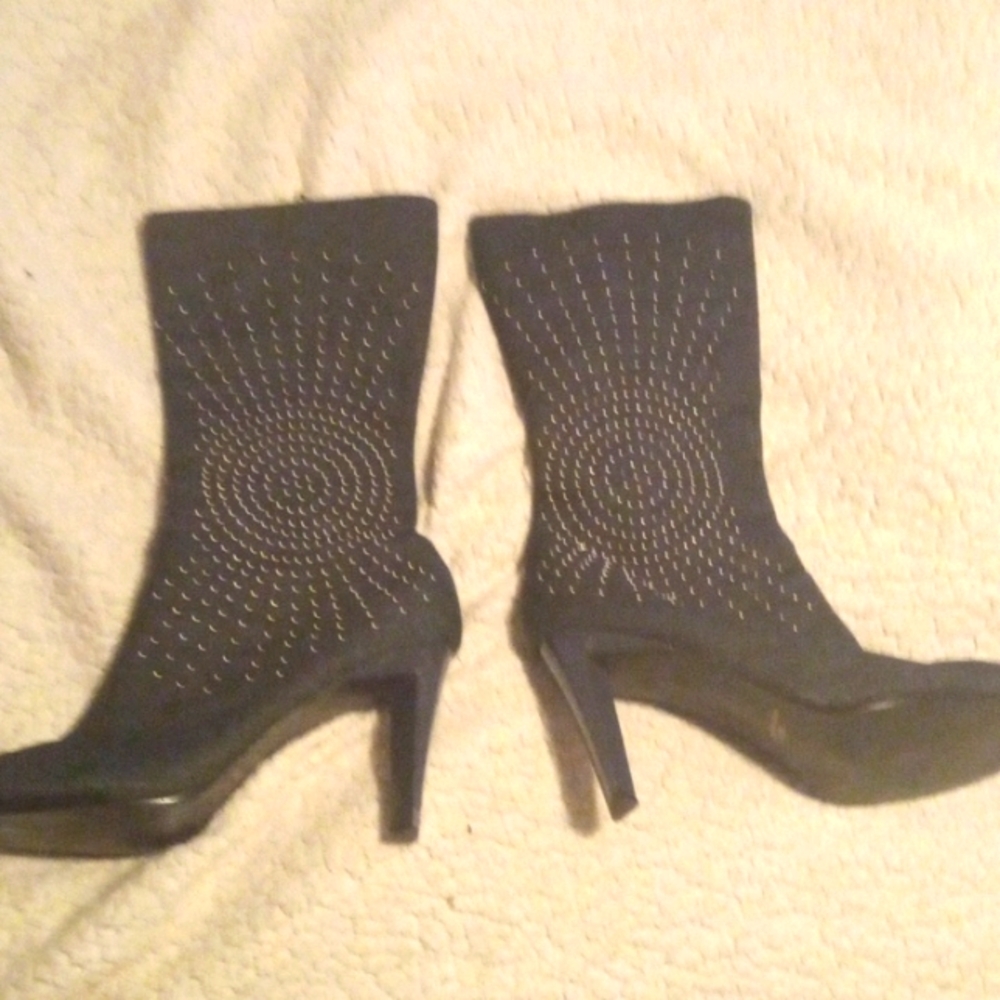 3 QUARTER DENIM BOOT WITH SILVER BEADS (SZ10)